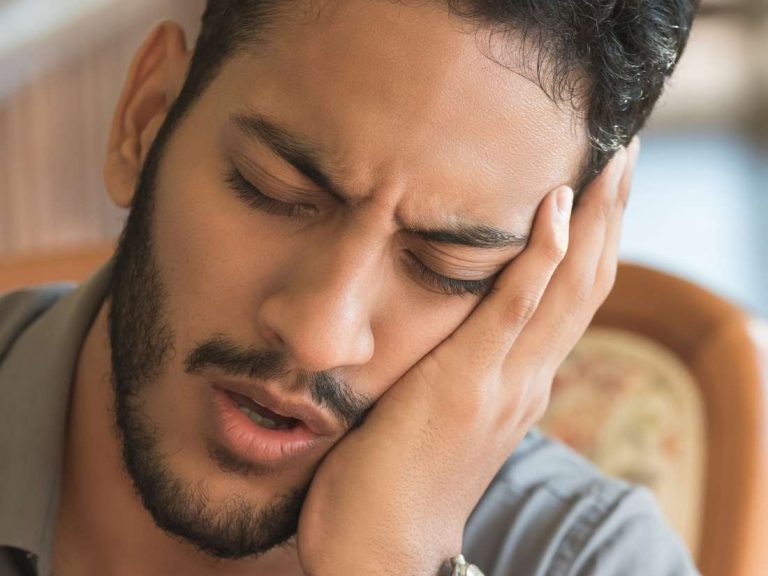 Possible causes of facial pain